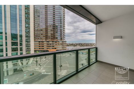 Property photo of 4E/9 Waterside Place Docklands VIC 3008