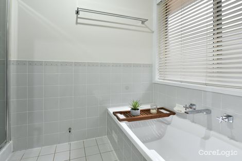 Property photo of 10 Casey Drive Hunterview NSW 2330