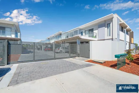 8/30 Bent St, Cannington, WA 6107