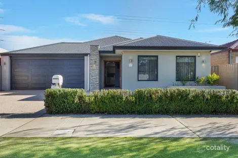 11 Hanbury Loop, Success, WA 6164