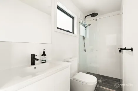 Property photo of 123 Cumberland Road Pascoe Vale VIC 3044