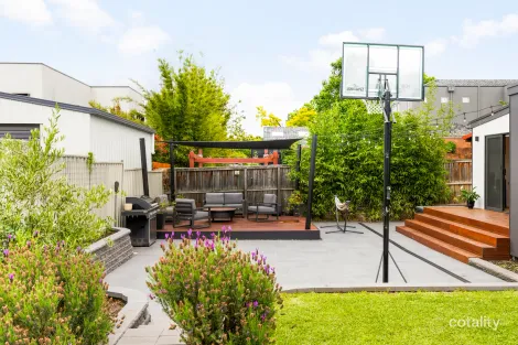 Property photo of 123 Cumberland Road Pascoe Vale VIC 3044