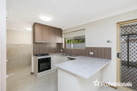 Property photo of 2 Barlow Way Balga WA 6061