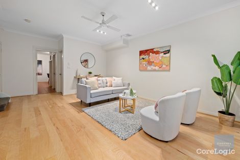 Property photo of 10 Eppalock Circuit Caroline Springs VIC 3023