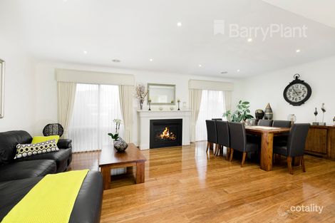 Property photo of 17 Pacific Drive Aspendale Gardens VIC 3195