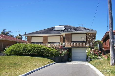 9 Blackwood Ave, Hamilton Hill, WA 6163