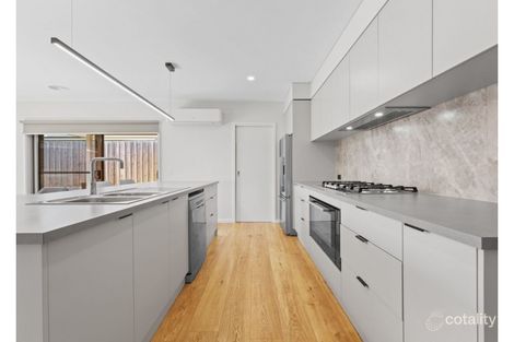 Property photo of 2 Mansell Drive Dennington VIC 3280