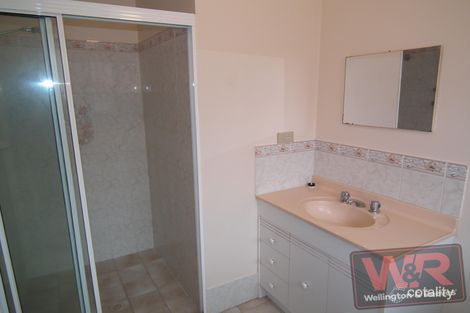 Property photo of 14 Granada Crescent Orana WA 6330