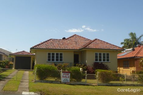 Property photo of 28 Lind Avenue Southport QLD 4215