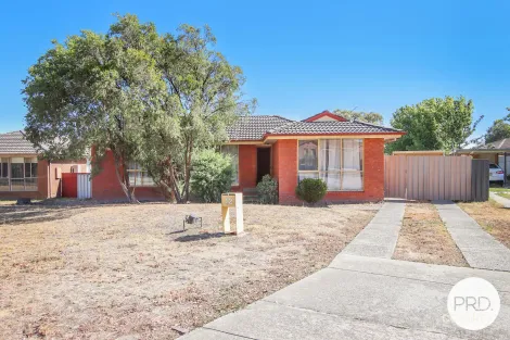 12 Crackenback St, Thurgoona, NSW 2640