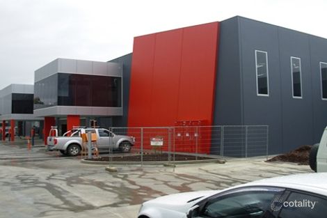 18/88 Merrindale Dr, Croydon South, VIC 3136