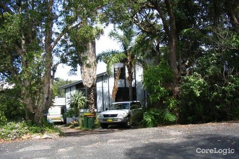Property photo of 102 Blue Bell Drive Wamberal NSW 2260