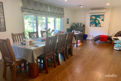 Property photo of 32 Cameron Road Box Hill North VIC 3129