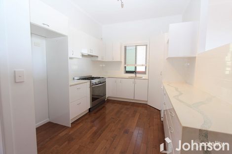 Property photo of 35 Hutton Avenue Wynnum QLD 4178