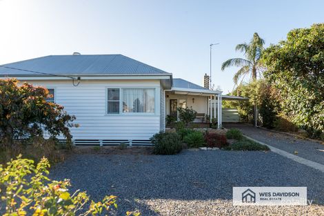 Property photo of 14 Johnson Street Horsham VIC 3400