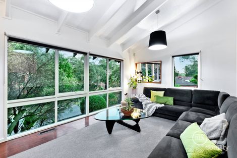 Property photo of 6 Bunalbo Court Greensborough VIC 3088