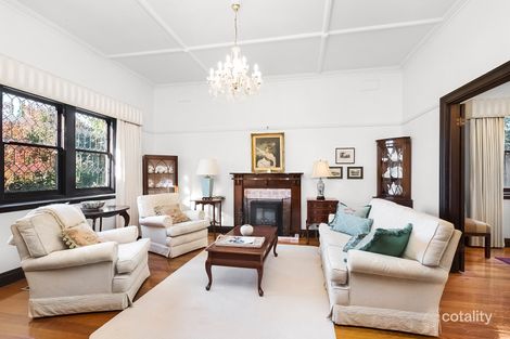 Property photo of 1 McCarron Parade Essendon VIC 3040