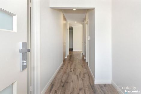 Property photo of 39 Seaway Road Hallett Cove SA 5158