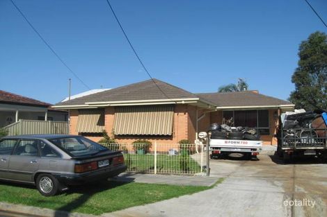 14 Gerald St, Sunshine North, VIC 3020