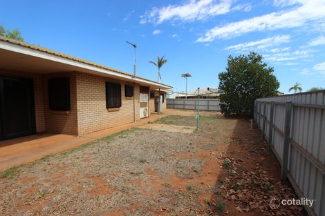 Property photo of 11 Crockett Way Millars Well WA 6714