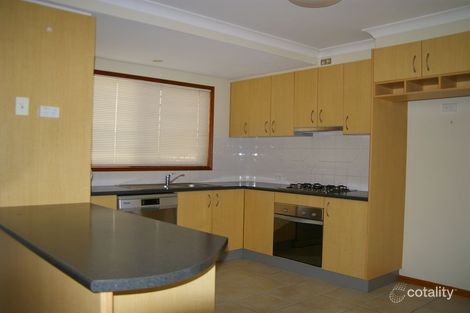 Property photo of 8/2 Garde Street Centenary Heights QLD 4350