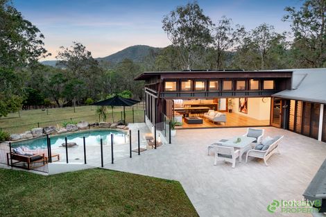 9 Sunset Gr, Samford Valley, QLD 4520