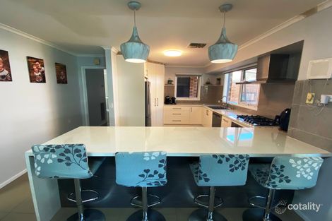 Property photo of 2 Eltham Court Wodonga VIC 3690