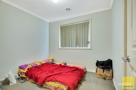 Property photo of 2/74 Westmeadows Lane Truganina VIC 3029