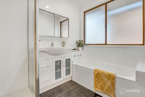 Property photo of 32 Dawson Street Tullamarine VIC 3043