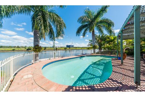 Property photo of 16 Anchorage Way Biggera Waters QLD 4216