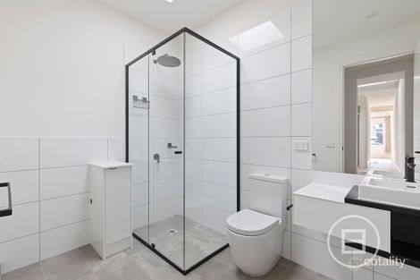 Property photo of 33 Emerald Hill Place South Melbourne VIC 3205