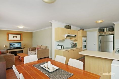 Property photo of 10 Lisarow Street Lisarow NSW 2250
