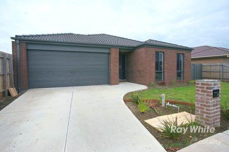 Property photo of 19 Hector Drive Cranbourne VIC 3977