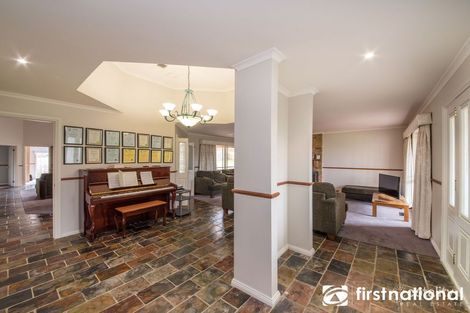 Property photo of 4 Dryden Court Berwick VIC 3806