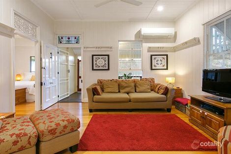 Property photo of 37 Victoria Terrace Annerley QLD 4103