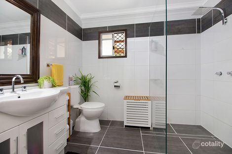 Property photo of 5 Blue Waters Crescent Tweed Heads West NSW 2485