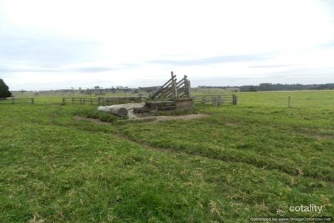 84 Lochend Rd, Orbost, VIC 3888