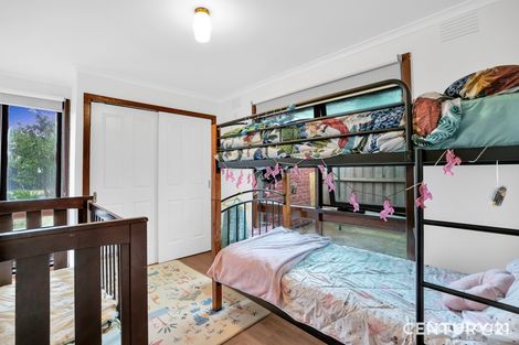 Property photo of 76 Westcott Parade Rockbank VIC 3335