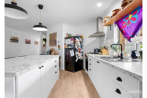 Property photo of 7 Wrasse Glade Warnbro WA 6169