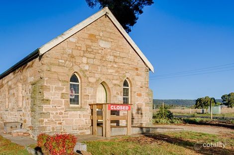 Property photo of 3 Reserve Road Marrangaroo NSW 2790