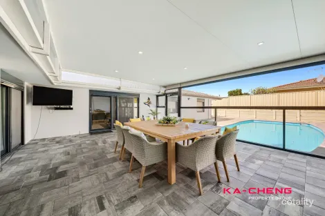 Property photo of 196 Widgee Road Noranda WA 6062