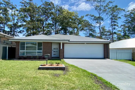 Property photo of 21 Corymbia Loop Wauchope NSW 2446