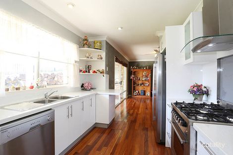 Property photo of 44 Barrs Avenue Oxenford QLD 4210