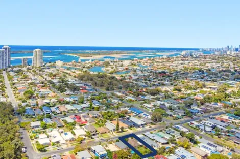 Property photo of 44 Ashgrove Runaway Bay QLD 4216