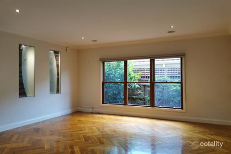 Property photo of 30 Macedon Avenue Balwyn North VIC 3104