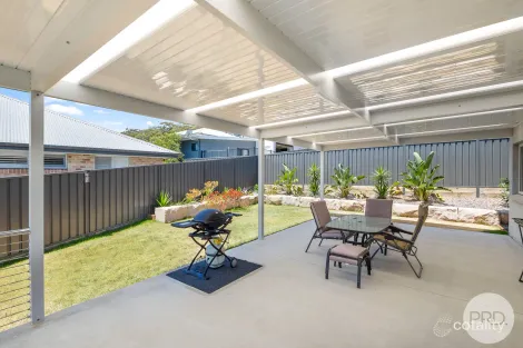 Property photo of 8 Tacking Street Corlette NSW 2315