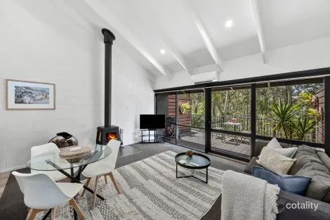 12/5 Cora Lynn Ct, Lorne, VIC 3232