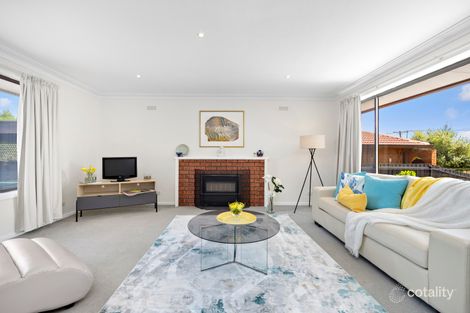Property photo of 6 Highcombe Crescent St Albans VIC 3021