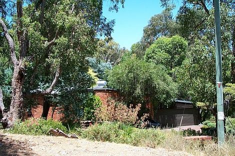 31 Ronneby Rd, Lesmurdie, WA 6076