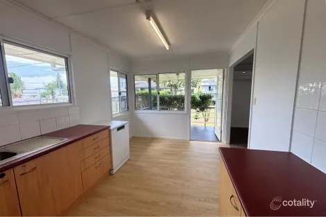 Property photo of 10 Edwin Street Redcliffe QLD 4020